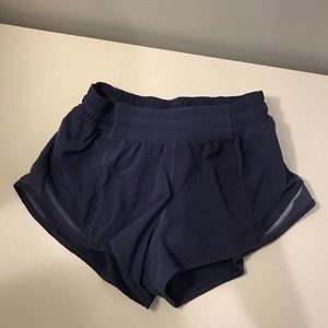 Lululemon Hotty Hot Shorts Size 4